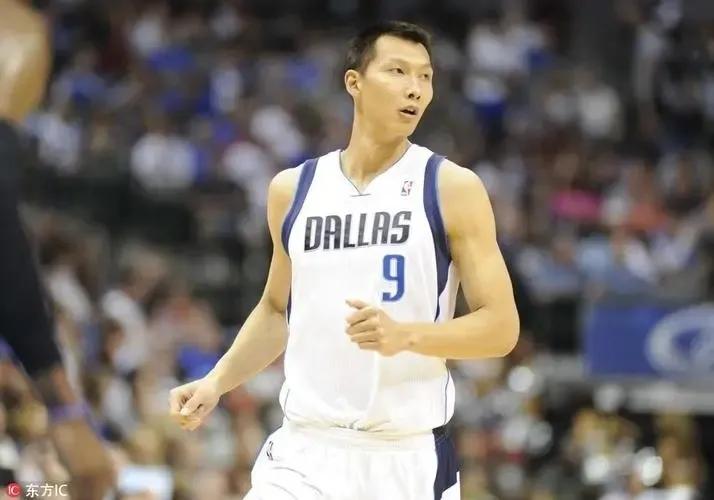 中国男篮现役老大哥--易建联 他当年的NBA追梦之路是如何的？(13)