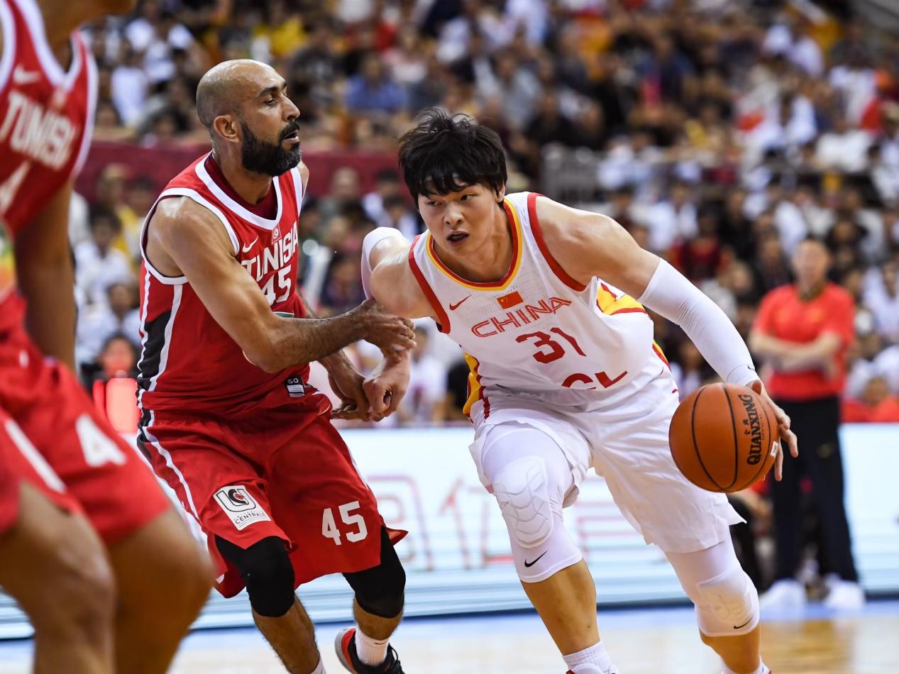 中国最有希望登陆NBA的四位球员，王哲林活该，张镇麟还有希望。(3)