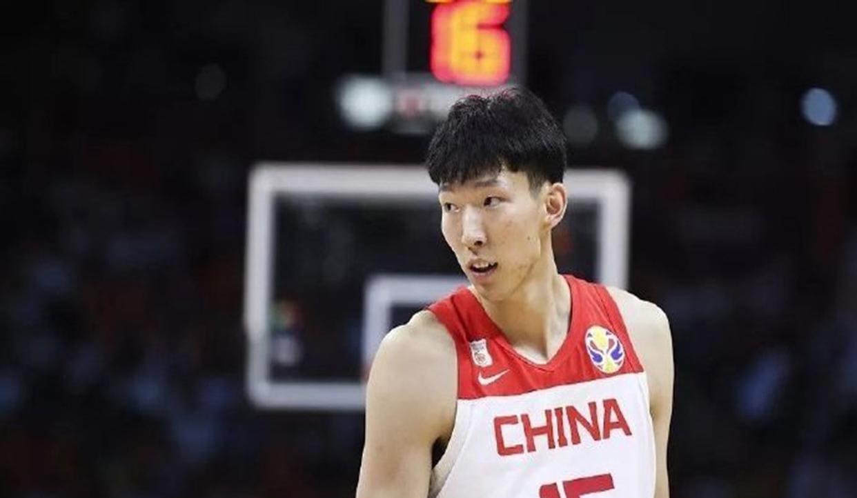 中国篮协：18人名单无郭艾伦，杜锋并没有回到教练组(2)