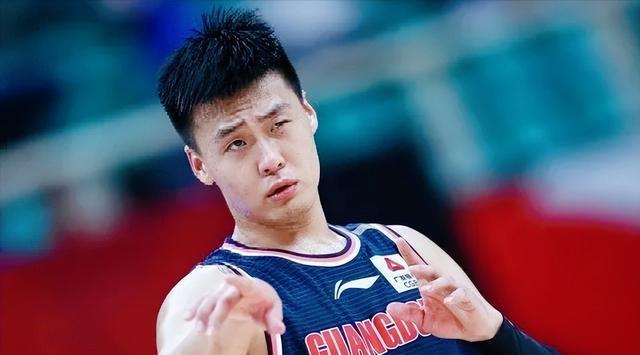 中国男篮四大后卫不但杜锋指导离不开他们，同样也获得乔帅认可(4)