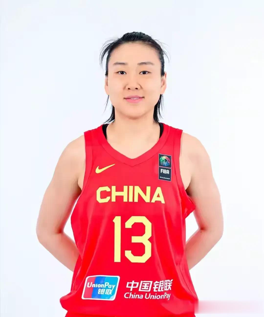 中国女篮89-44大胜黎巴嫩，看完比赛，我发现3个惊人的现象：
1、在夺得世界杯(2)