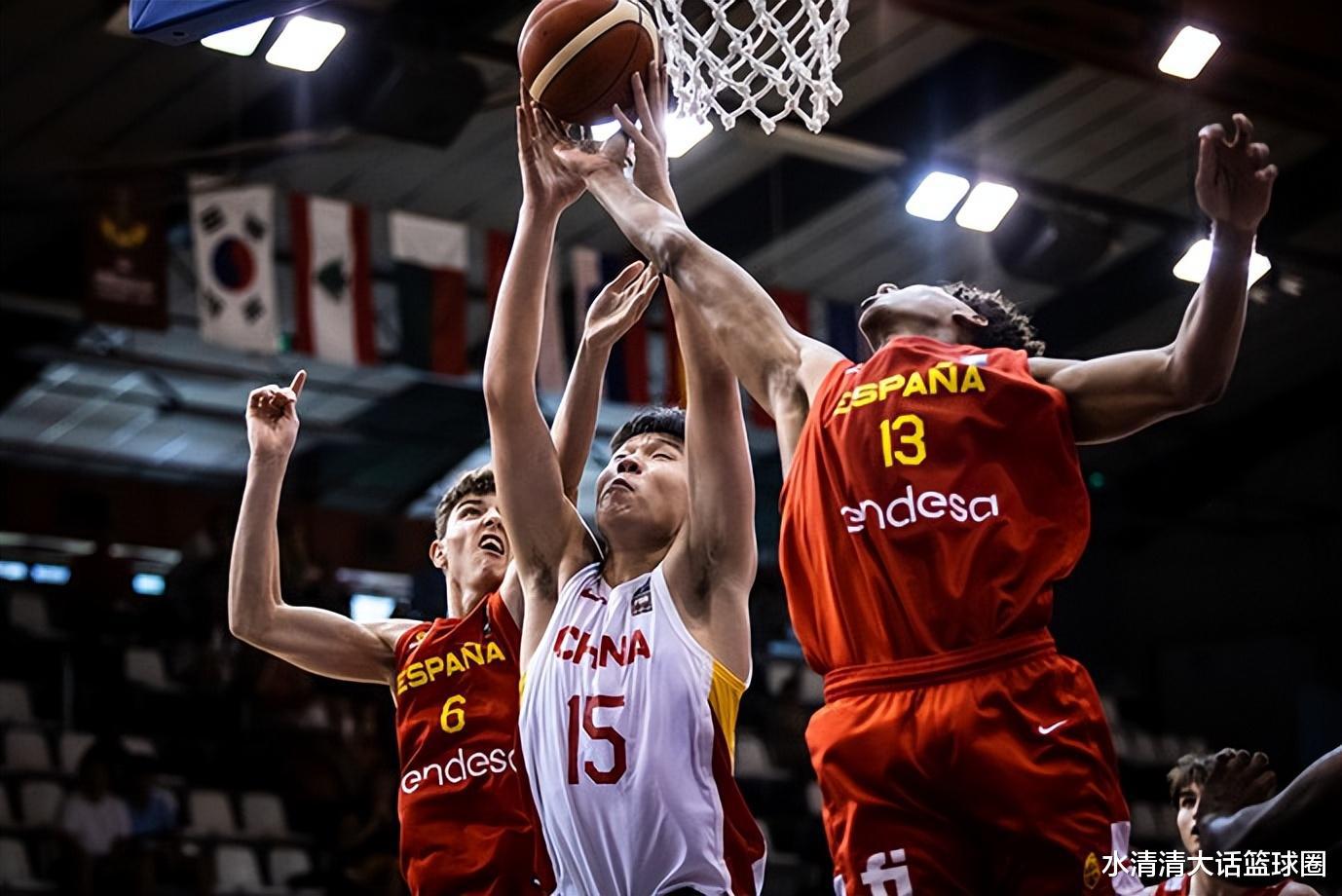 集体红榜！中国男篮74-83西班牙，11位球员表现都有“亮点”