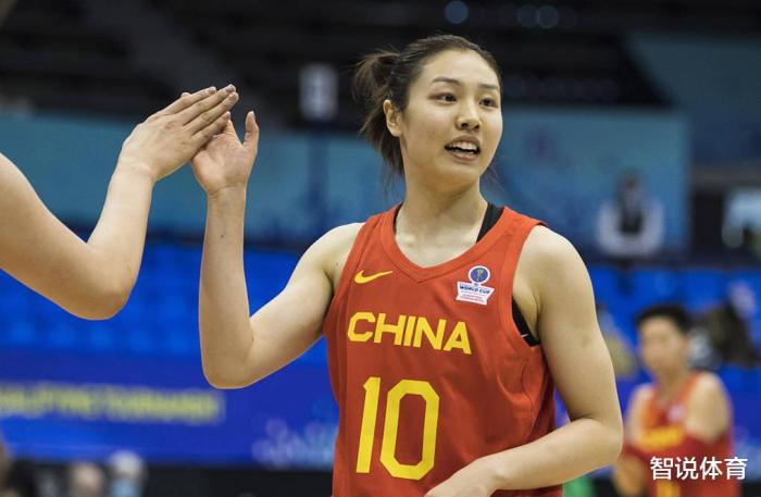 女篮5场亚洲杯总结：2人将淘汰，5将征服郑薇，亚运会7主力成型(4)