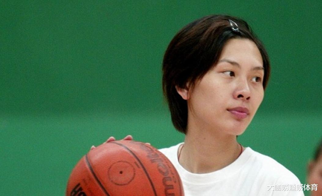 前女篮队长陈鹭芸患癌细节，死前忘不了父亲，年仅38岁，阿联哀悼(1)