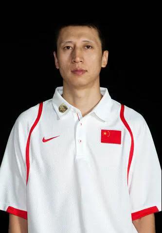 科学+天才！
乔尔杰维奇后，中国男篮未来教练组最佳人选组合。
顾问:郭士强
领队