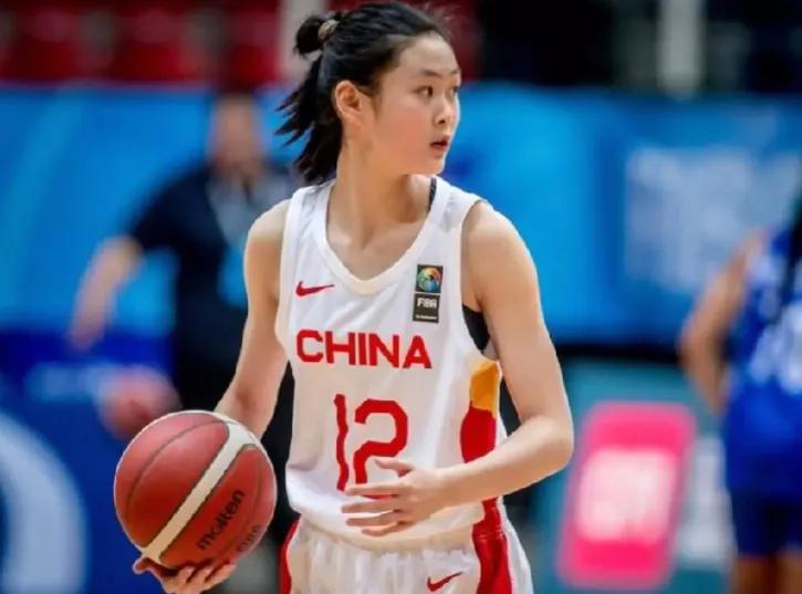 ∪16亚锦赛今日看点，小胜后的中国女篮唯一希望，晋级或淘汰！
昨天46分大胜萨摩(1)