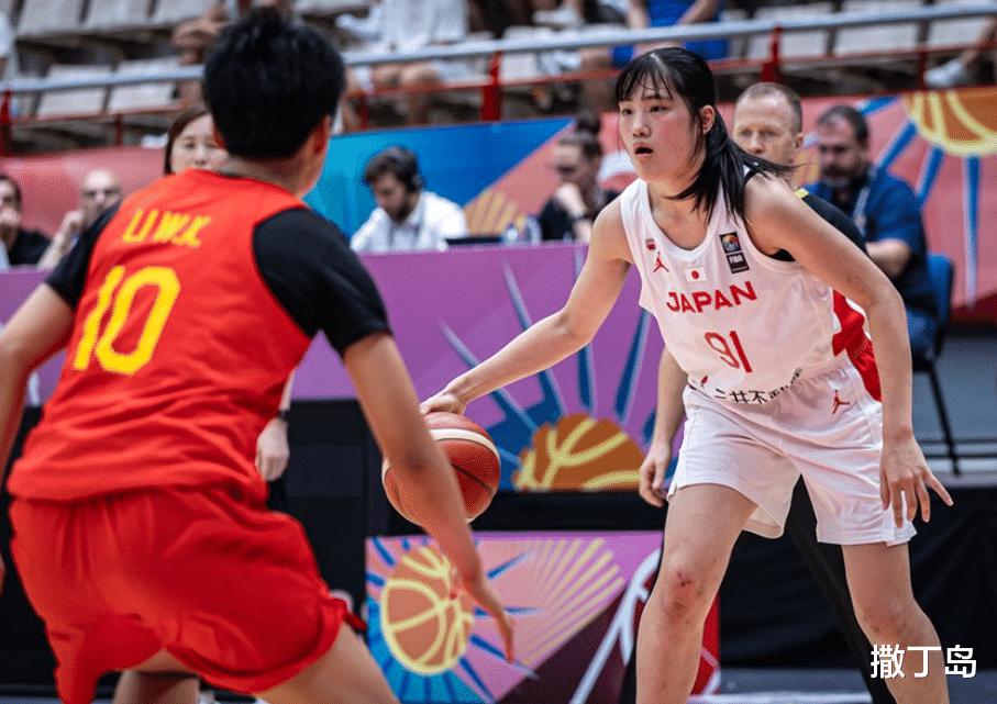 世青赛最新战报：58比75！中国女篮溃败日本，东亚劲旅三分如雨(1)