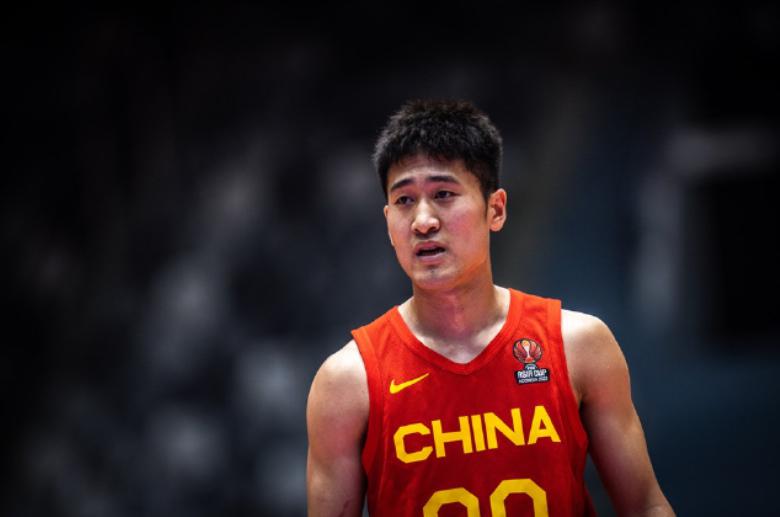 周琦的未来：NBA还是中国男篮？(1)