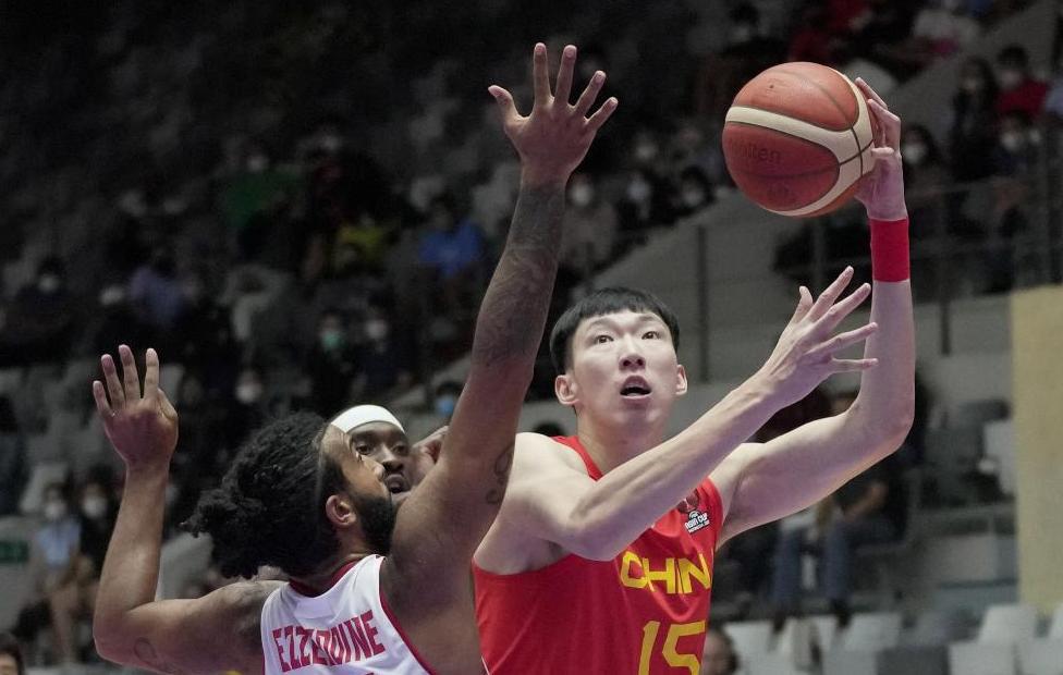 周琦原因分析，签字费悬念+离开国家队决策！
在中国篮球界，周琦是一名备受瞩目的球(2)