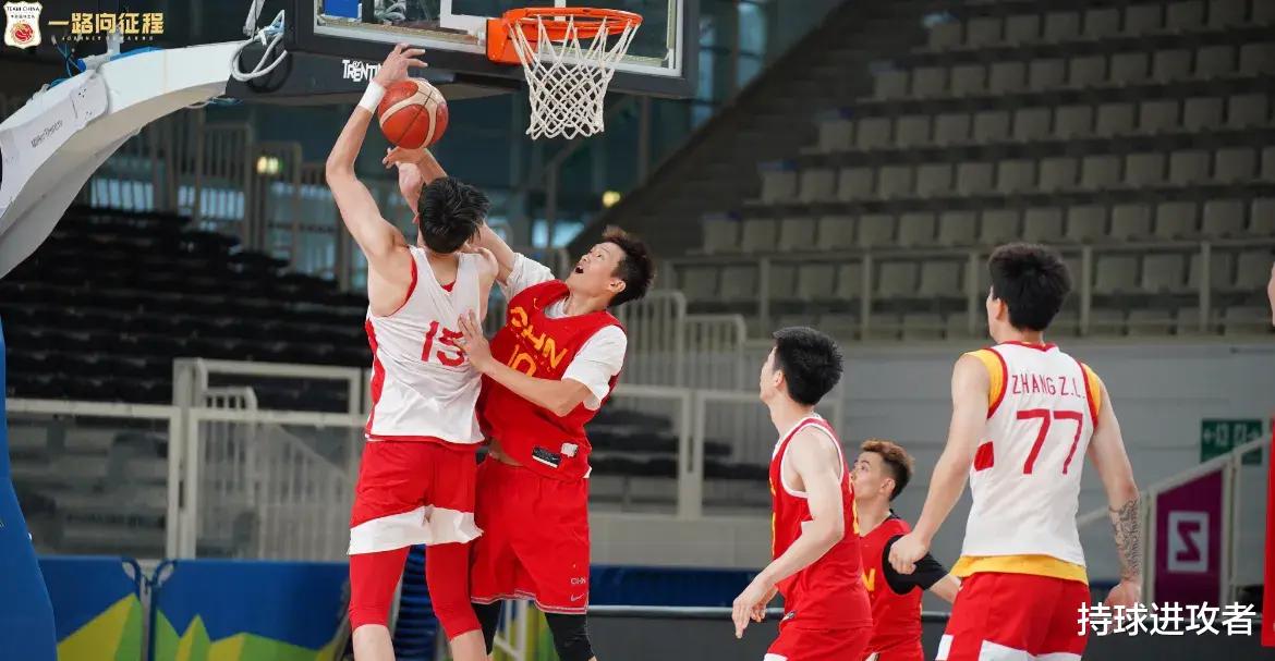 中国男篮训练新花样！乔尔杰维奇进行无运球训练，克服失误难题(4)