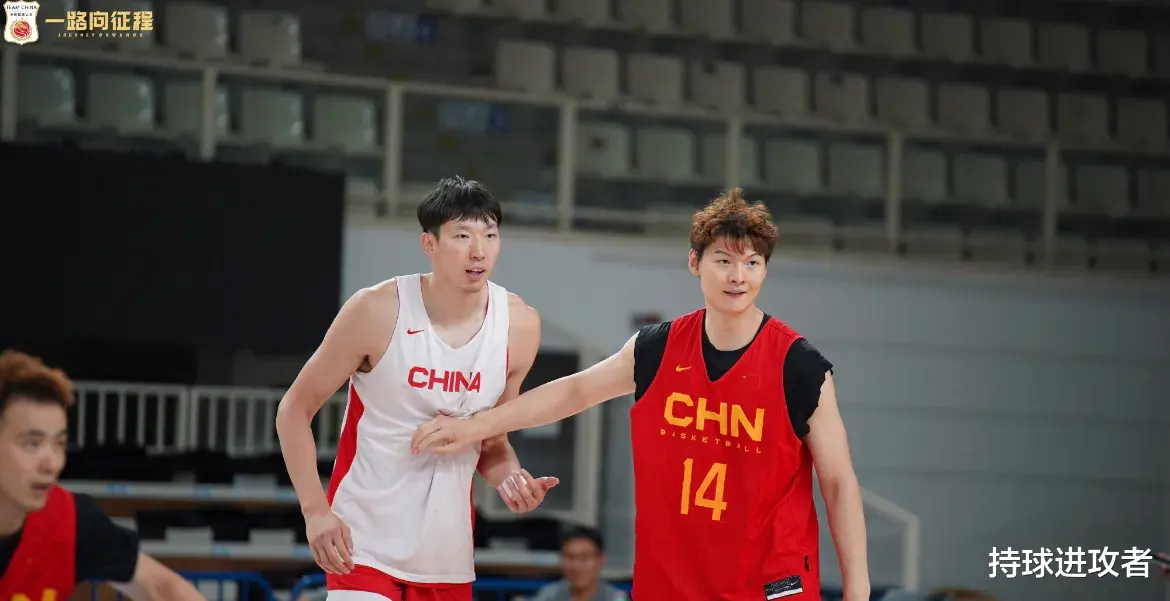 中国男篮训练新花样！乔尔杰维奇进行无运球训练，克服失误难题(6)