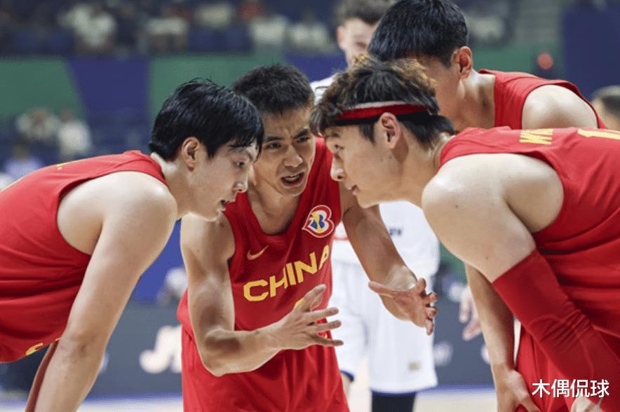 菲律宾、日本跟欧洲强队打的有来有回，为什么中国男篮不堪一击。