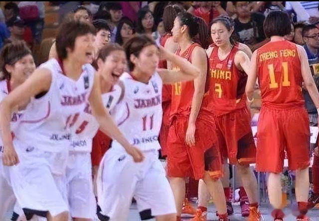“篮球女神”王岑静：入日本籍后4次带队击败中国，退役回国养老(9)