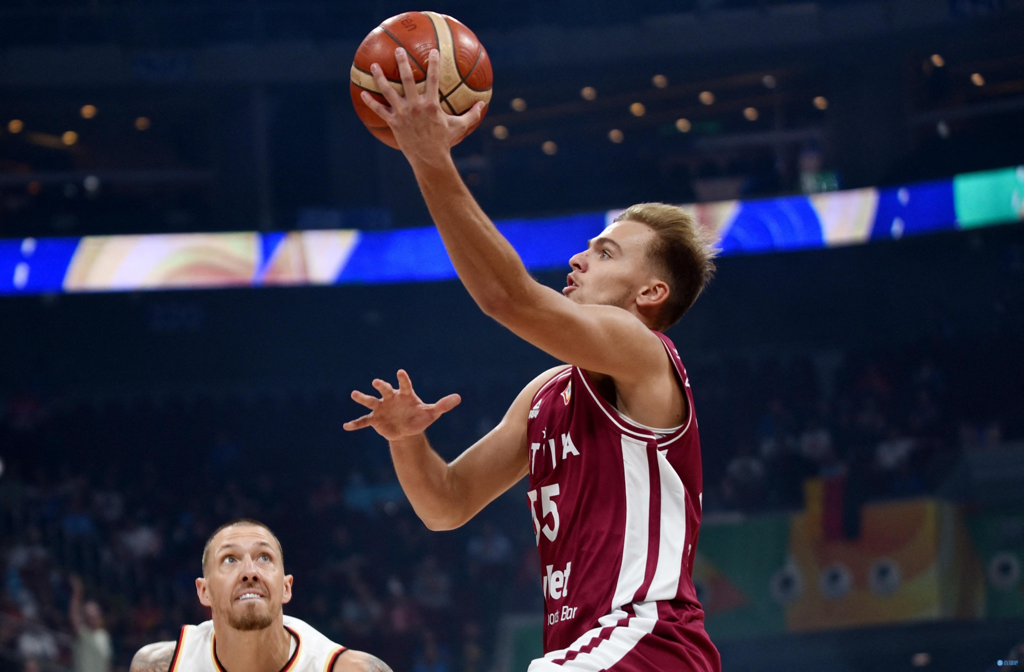 美记：拉脱维亚后卫扎加斯受到全部30支NBA球队的关注(1)