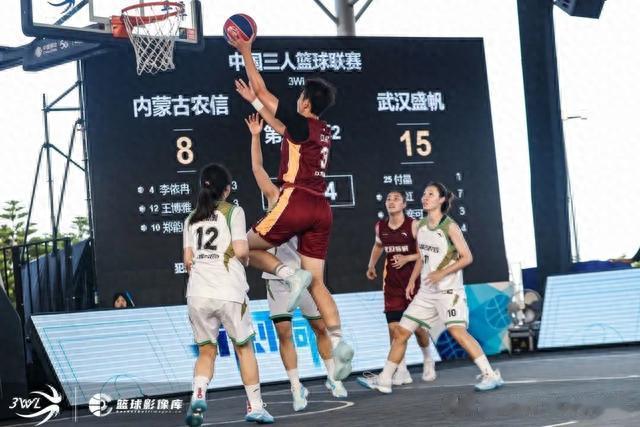 武汉盛帆夺下5胜1负 中国女子三人篮球联赛平潭赛区落幕(5)