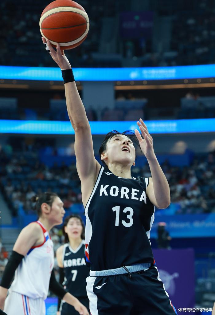 韩国媒体：中国球迷一边倒为朝鲜女篮加油，韩国队被看作“恶棍”(3)