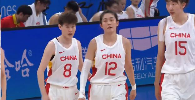 拿下首枚金牌！小组赛狂胜162分！中国女篮第一王牌终于杀回来(7)