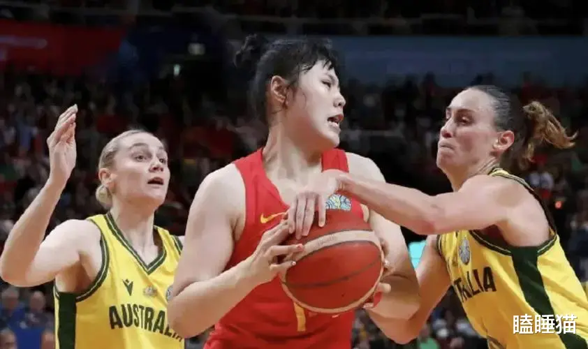 中国女篮101-52印尼 球员评分：3人完美、6人及格、3人不达标(2)