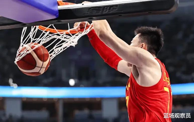1分惨败！中国男篮被菲律宾大逆转，布朗利狂砍33分击溃中国！