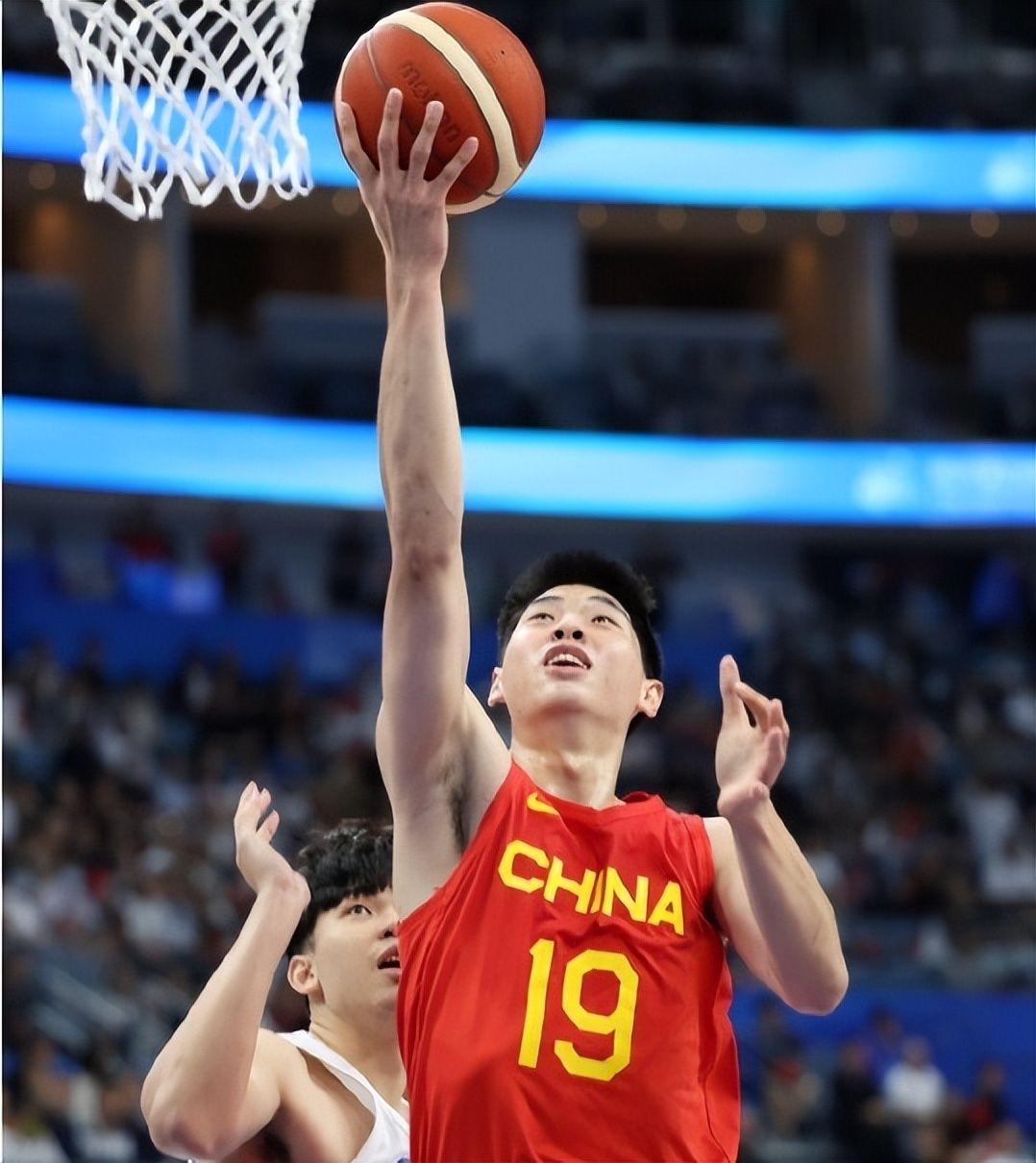中国男篮首次得分破百，铜牌争夺战大胜，4位球员的发挥很关键(5)