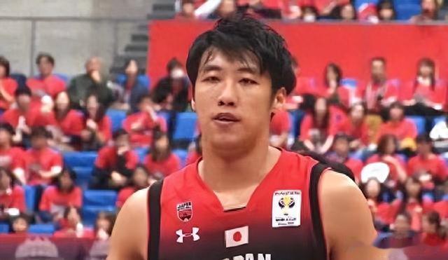 篮球天才加入日本国籍，后来为日本手刃中国队，老年却想回国发展(5)