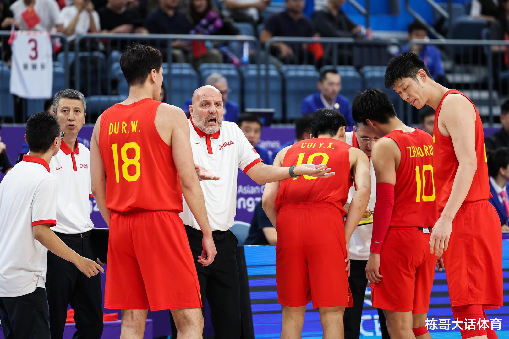 中国男篮人才库增加3大新星，姚明批准，周琦和王哲林等到了！