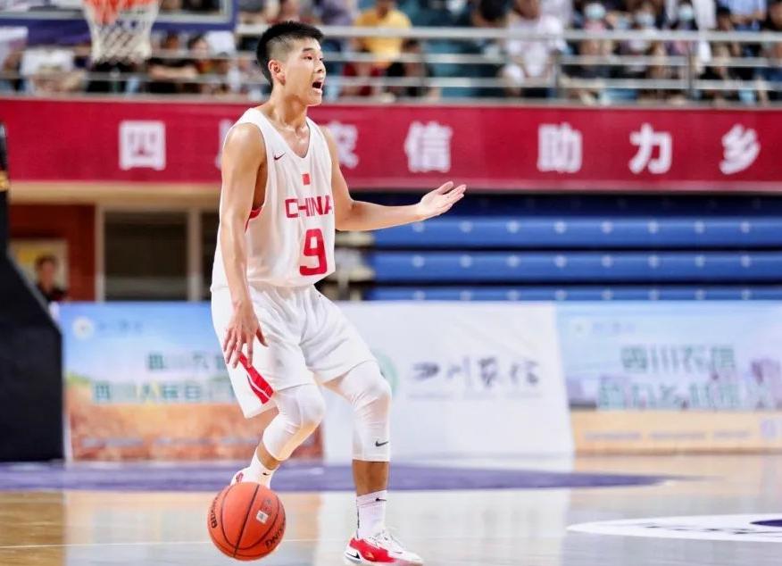 中国男篮崛起有望，5位球员有机会进军NBA，杨瀚森几乎被“内定”(6)