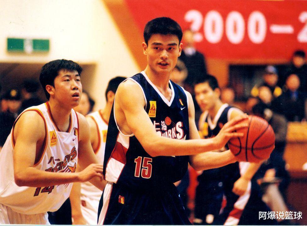 2002年姚明成为NBA成为状元有多难？或许这一切才是影响中国男篮发展的原因？(2)