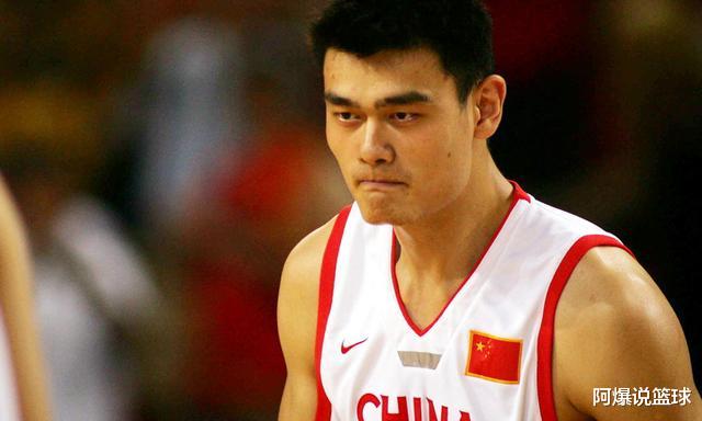2002年姚明成为NBA成为状元有多难？或许这一切才是影响中国男篮发展的原因？(4)