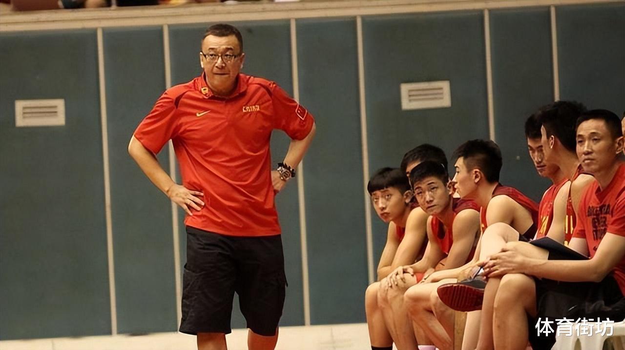 重磅消息，中国篮坛名宿正式出山，担任中学生国家队，冲击冠军！(3)