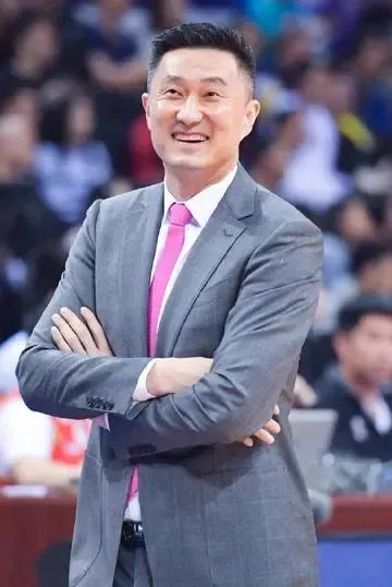 未能淘汰辽宁广东男篮跻身四强靠的不仅仅是运气，还有这三记绝招