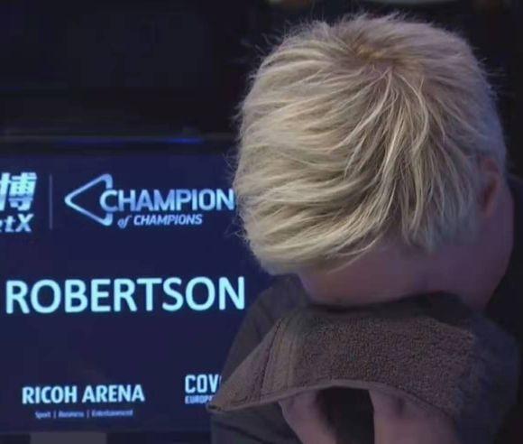 斯诺克世界冠军泪洒赛场！罗伯逊决胜局单杆破百，赢特鲁姆普夺冠(4)