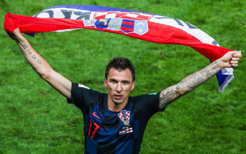 克罗地亚1-1捷克，世界杯亚军吞下2轮不胜，濒临小组出局！(2)