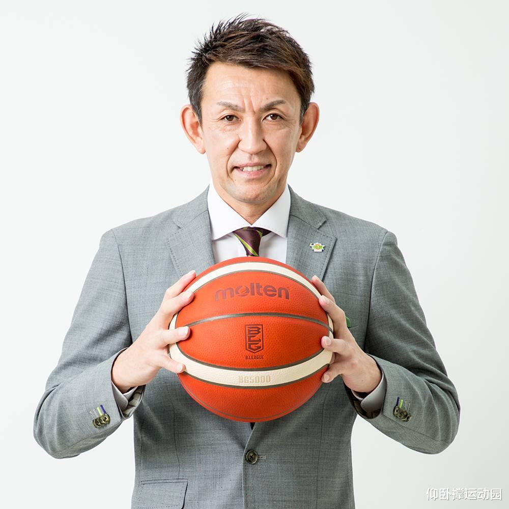 50岁退役生涯27年的篮坛活化石折茂武彦，他是现实版樱木花道(7)