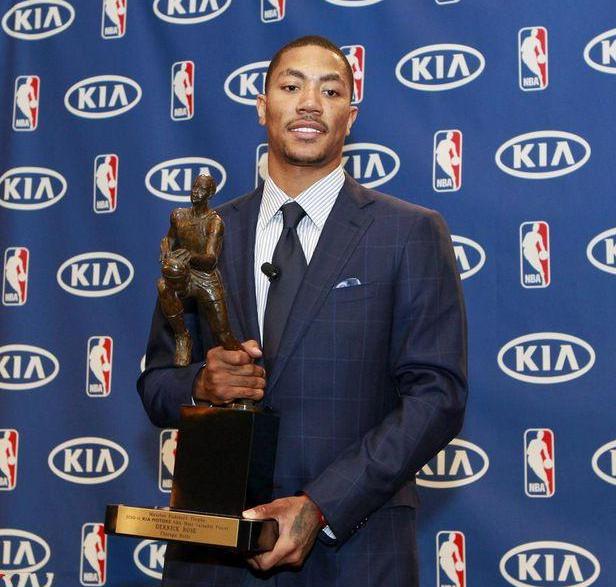 新鲜出炉NBA历史最受欢迎MVP排名，詹皇仅第10科比第3第1可惜了(7)
