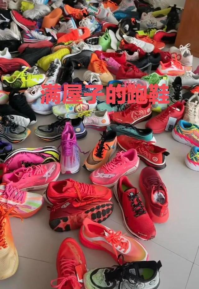 女子跑马拉松每月工资买跑鞋，丈夫：家里都是鞋，孩子不管腿废了(6)