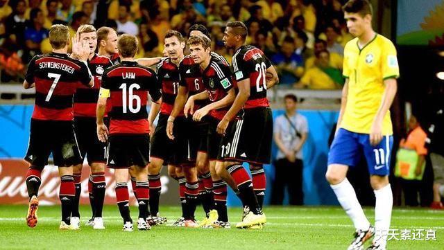 巴西贵为五届世界杯冠军得主，却独揽世界杯的两个尴尬的丢球纪录(2)