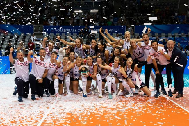 女排挑战者杯克罗地亚女排夺魁 晋级2023国家联赛(1)