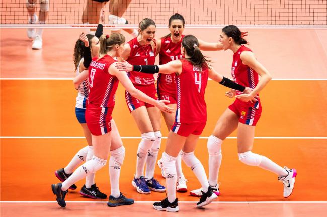 女排世锦赛塞尔维亚3-1挫美国 连续两届晋级决赛(1)