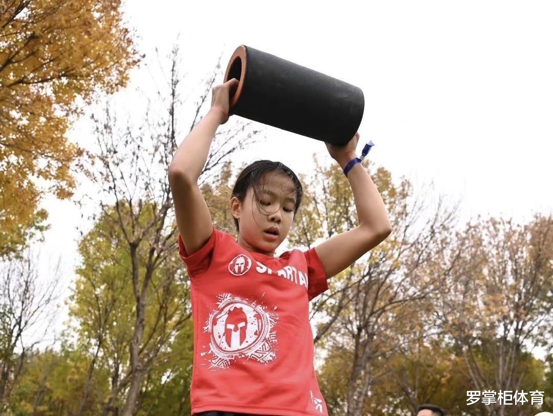 11小时02秒！中国11岁女孩打破世界纪录，扬眉吐气打破外国人垄断(2)