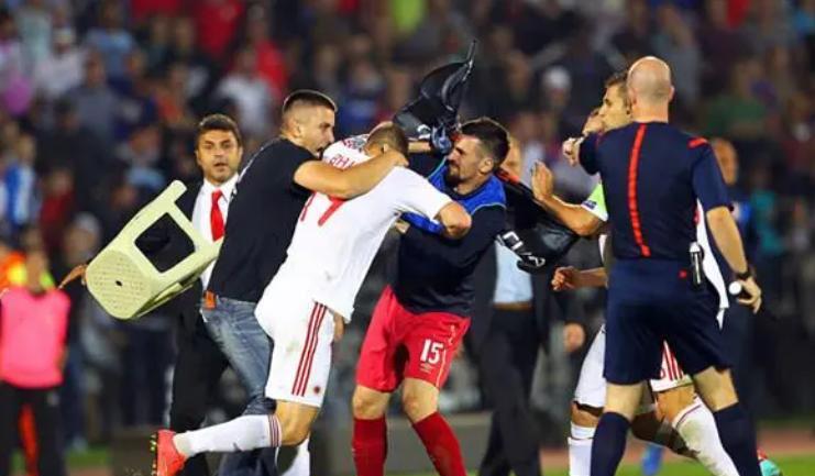 2018年的世界杯，奥地利前锋一句脏话，引燃“巴尔干战火”(15)