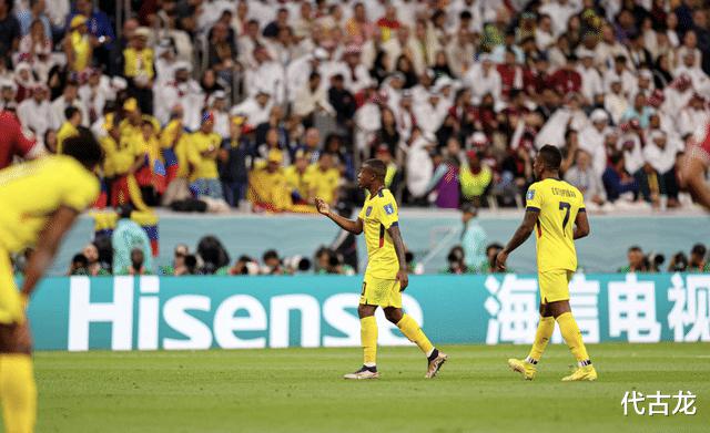 卡塔尔0-2厄瓜多尔，击碎了中国足球的一切幻想，有钱也没用(2)