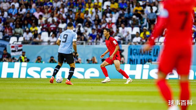 韩国0-0乌拉圭！韩媒赛后猛吹：4K防线压垮对手(5)