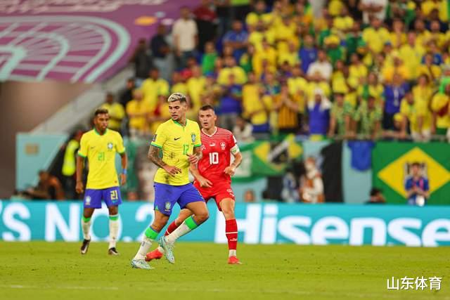 世界杯巴西连胜出线，淘汰赛对手二选一，内马尔最新伤情出炉(4)