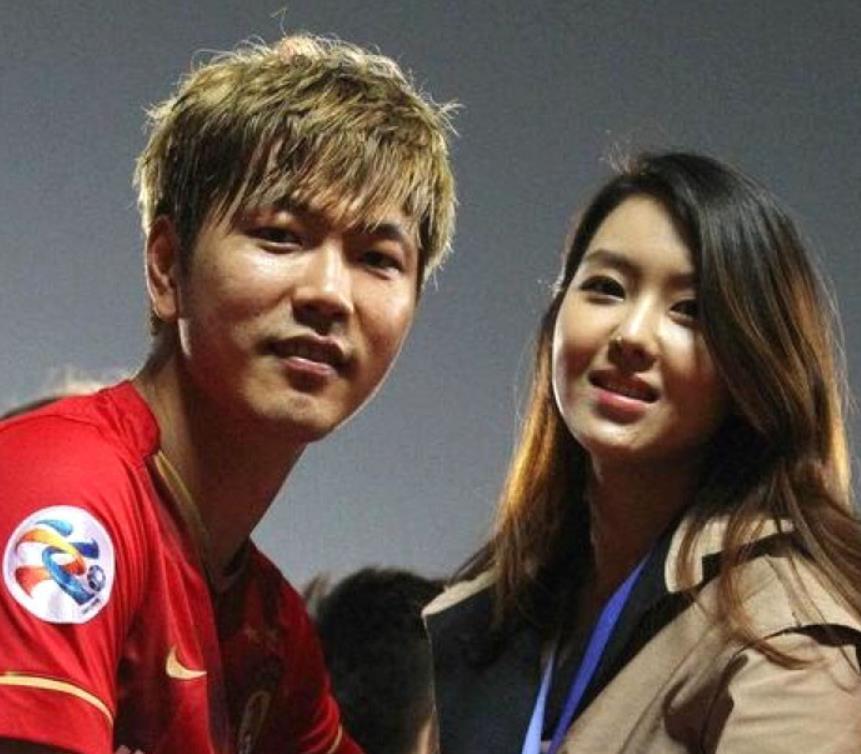 卡塔尔世界杯“韩国太太团”，不输韩国女团，女星朴孝敏也被拿下(19)