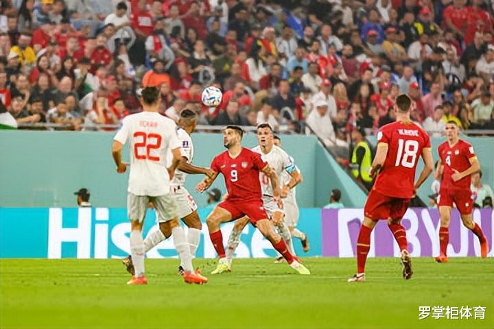 诡异！塞维亚锋霸世界杯首次踢主力就进球，表现出色却被提前换下(2)