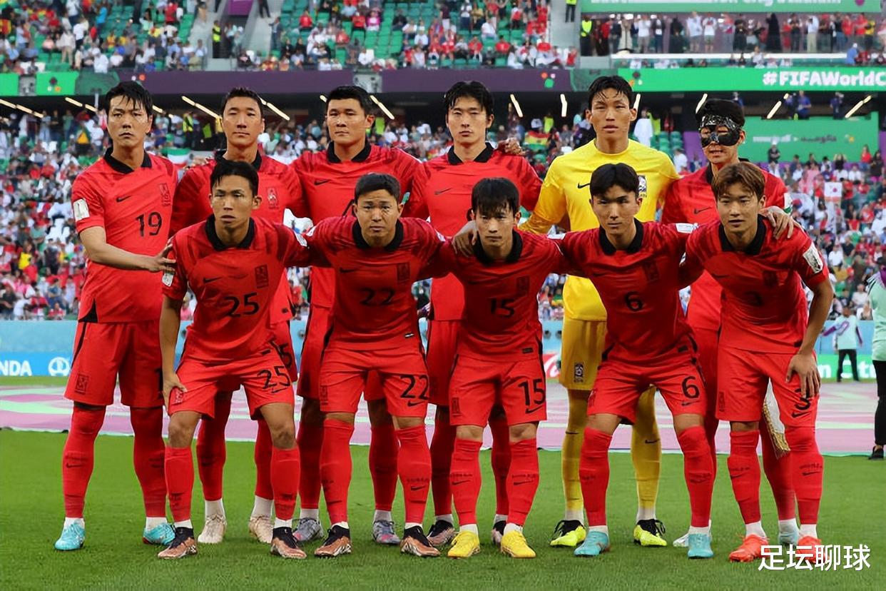 晋级世界杯16强后，韩国奖励每名球员54万，不如中国国脚2个月薪水(2)