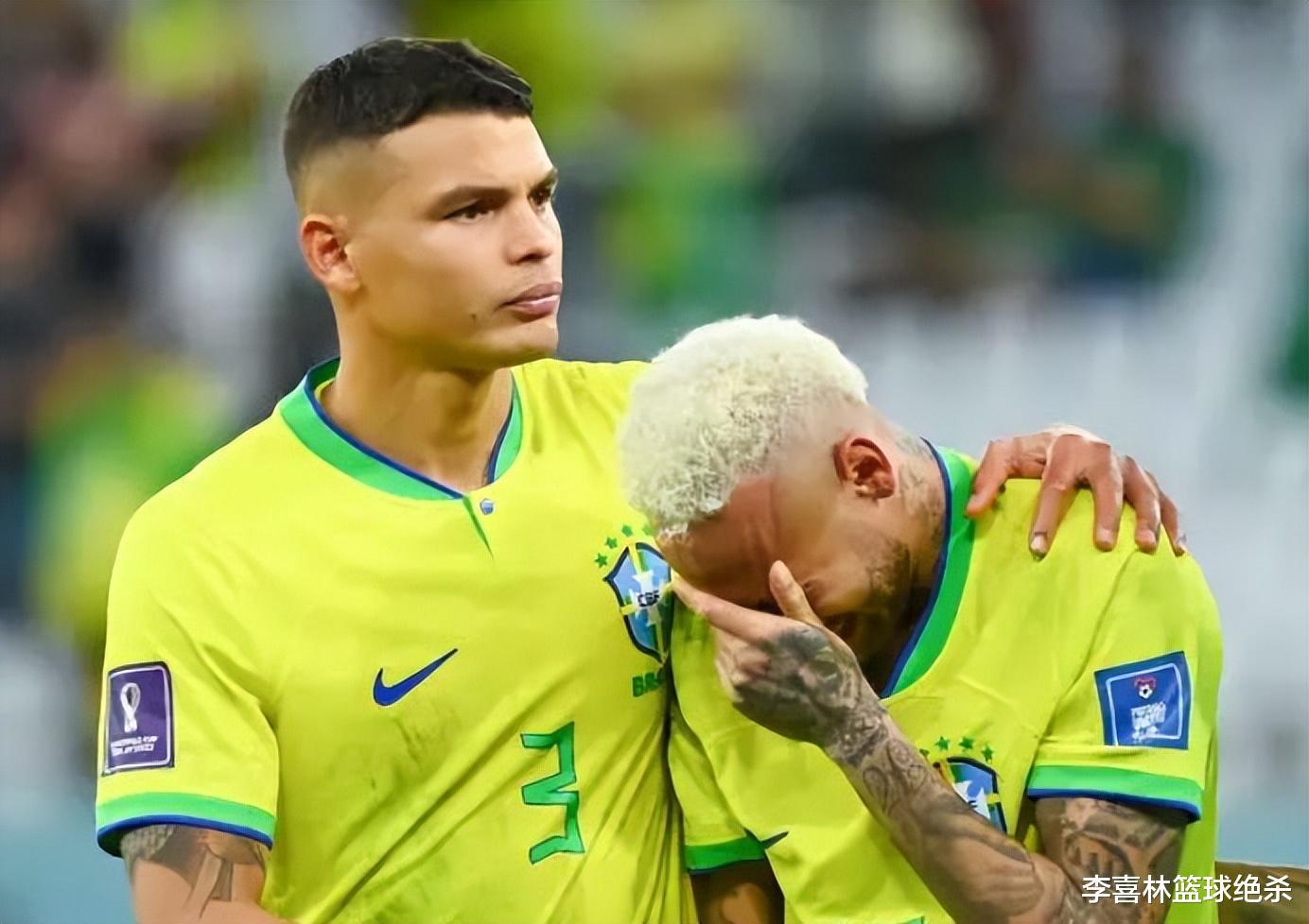 巴西出局众生相！内马尔痛哭阿尔维斯安慰，卡塞米罗和魔笛换球衣(5)