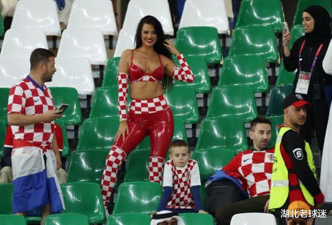 最美克罗地亚女球迷回应：看球很美好，没人阻拦自己，下次还会来(6)