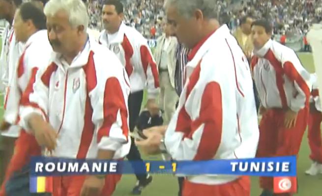 你还记得这支全队黄发的罗马尼亚队吗？98世界杯罗马尼亚战突尼斯(18)
